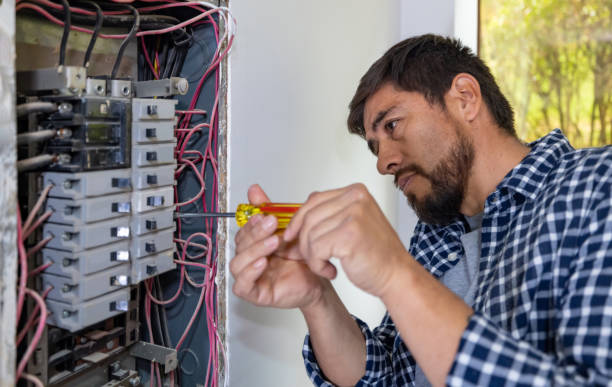 Best Circuit Breaker Repair  in Amsterdam, NY